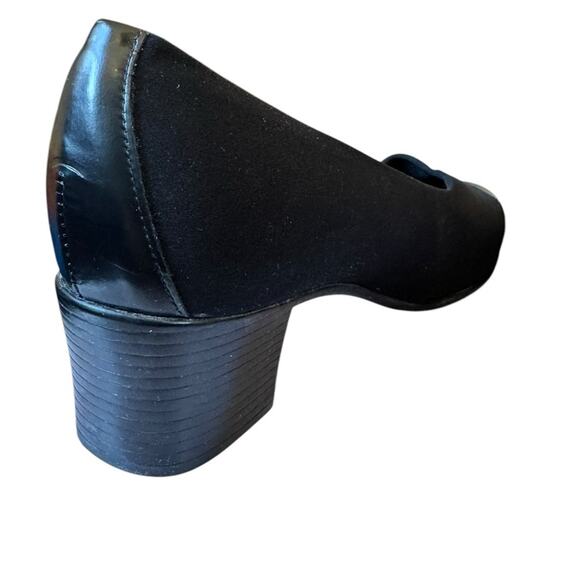 Vintage Munro American 8.5 Slip On Pumps Mid Heel Black Fabric+ Leather, Cap Toe - Picture 8 of 10